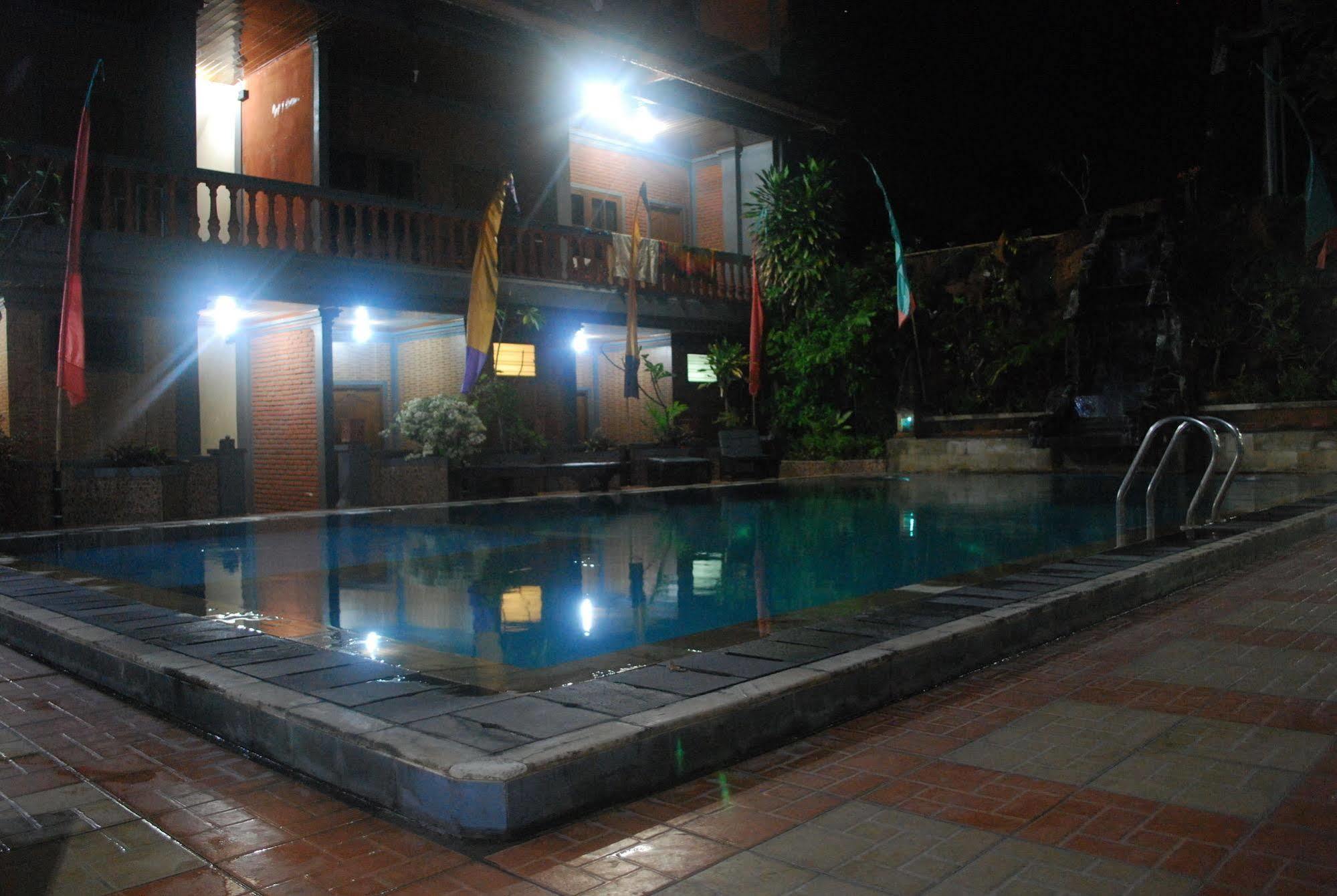 Hotel Sorga Cottages Kuta  Exterior photo