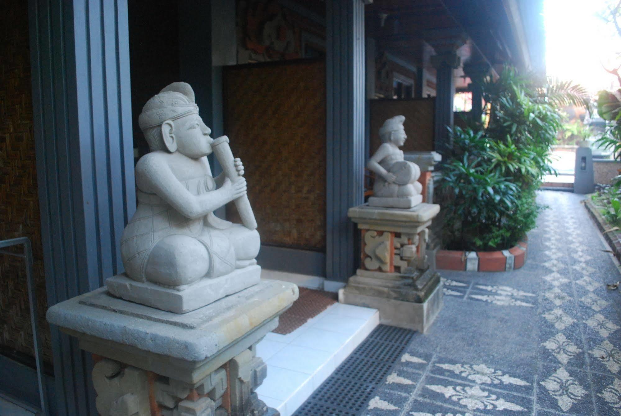 Hotel Sorga Cottages Kuta  Exterior photo